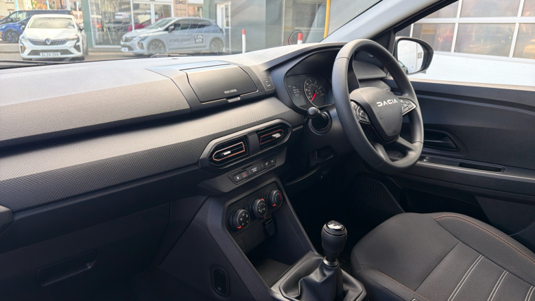 Dacia Sandero Stepway 1.0 TCe Essential 5dr Petrol Hatchback